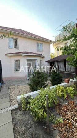 Дом в Червоном хуторе с мебелью и техникой на 5 сотках - фото 1