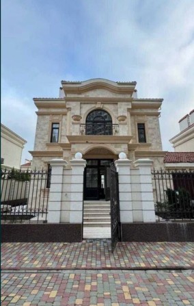 Французский бульвар. Дом в ЖК Королевские Сады. Закрытый кооператив. - фото 1