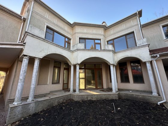 Топ локация! Два дома рядом Одеса