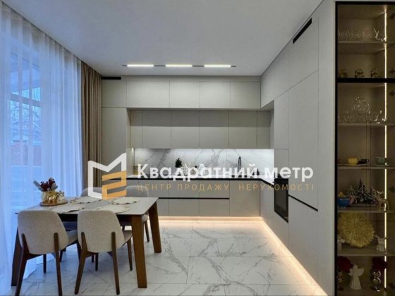 Продаж будинку в центрі Петропавлівської Борщагівки! Петропавлівська Борщагівка