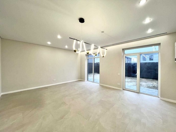 Продаж дуплексу з новим ремонтом! Софіївська Борщагівка - фото 1