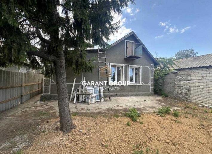 Будинок з ремонтом / Малиновський район - фото 1
