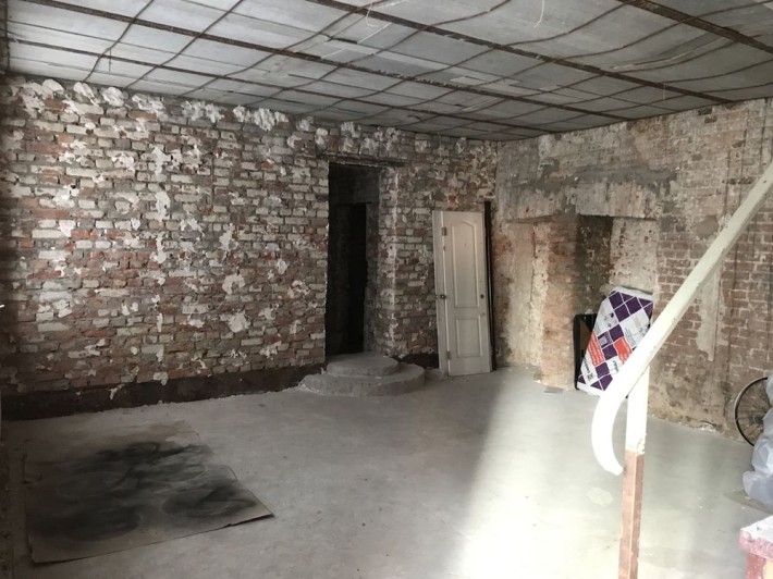 Квартира зі своім входом, три поверхи, підвал - фото 1