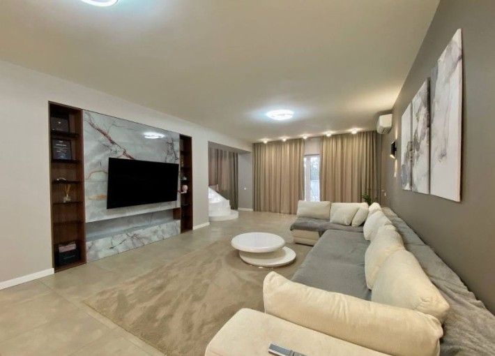 ПАВЛЕНКИ! Продам 2х эт Супер Дом , 320 м2 с дизайнерским ремонтом - фото 1