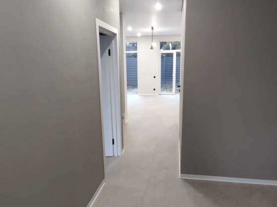 Продам Будинок Ремонт Центральні комунікації Петропавловская Борщаговка