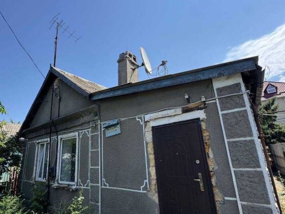 Окремий будинок 80 м² з 5 кімнатами + великий двір | Ленпоселок Одеса