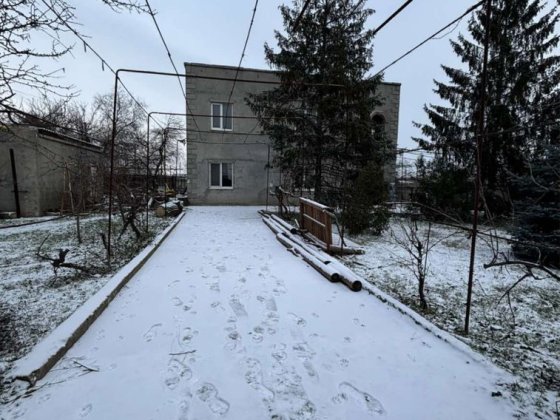 Уютный двухэтажный дом на угловом участке в Красноселке Одеса