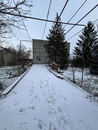 Уютный двухэтажный дом на угловом участке в Красноселке - фото 1