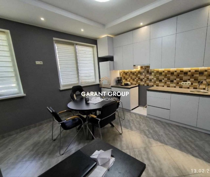 Таунхаус з  ремонтом/ біля моря - фото 1