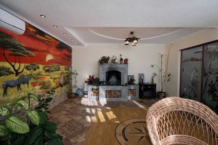 Продам капитальный 3-х этажный дом на ближней Слободке - фото 1