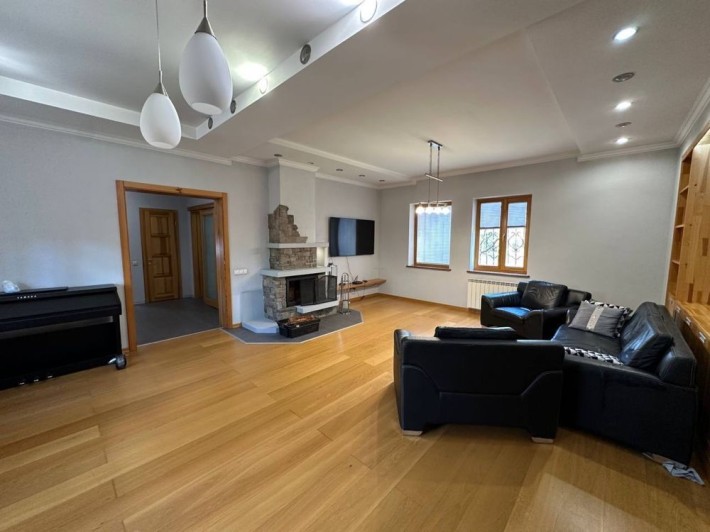 Будинок з підвалом Петропавлівська Борщагівка! З ремонтом! БЕЗ % - фото 1