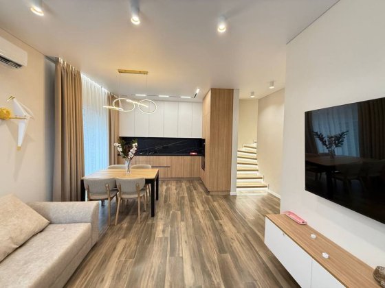 Дуплекс Петропавлівська Борщагівка ремонт Петропавловская Борщаговка