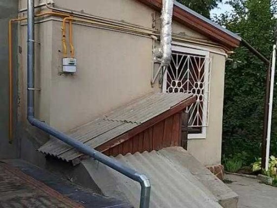 Дом на Бреуса с 1 соткой земли. Состояние от строителей. Одеса