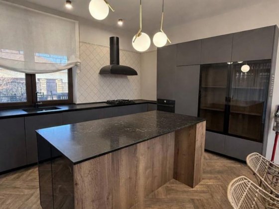 Продажа ДОМА в Совиньоне, 5 сот, 220м² Одеса