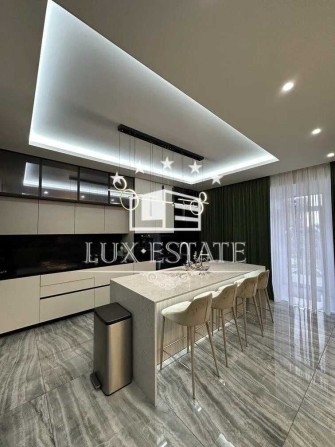 Продажа стильного дома на Холодной горе. - фото 1