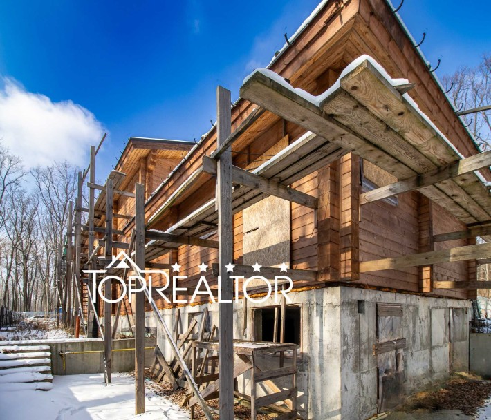 Продам 2-поверх. дерев'яний зруб в Роял Клабі (лесопарк, Роял Клаб) - фото 1