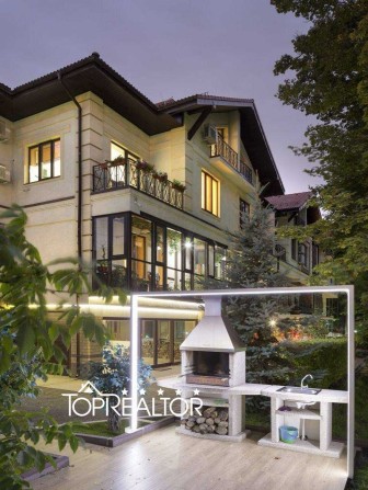 Продам Будинок з дизайнерським ремонтом на Сокільниках (Сокольники) - фото 1