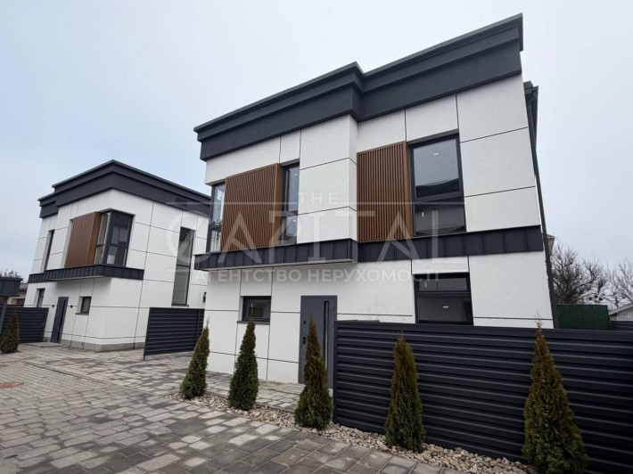 Продаж окремого будинку без ремонту 130 м² у закритому КМ - фото 1