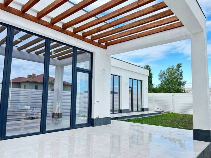 Совиньон. 1-эт. дом 145кв.м. Участок 4 сотки. - фото 1