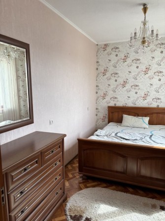 Здам простору 3-кімнатну квартиру, утеплений фасад, центр міста - фото 1