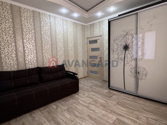 Здам 2-кімнатну квартиру в Центрі міста по вул Галини Романової, Каменское