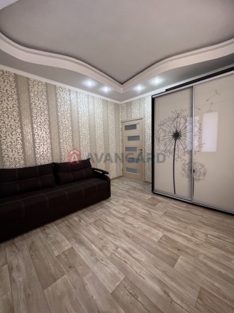 Здам 2-кімнатну квартиру в Центрі міста по вул Галини Романової, - фото 1