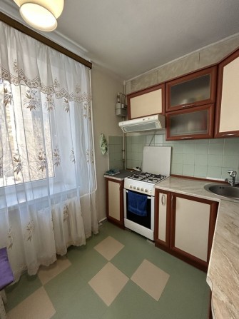 Сдам 1комнатную  квартиру  возле Микомпа. 4/9этаж - фото 1