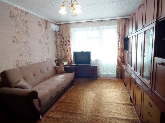 Сдам 2х комнатную квартиру на Левом берегу Кам'янське