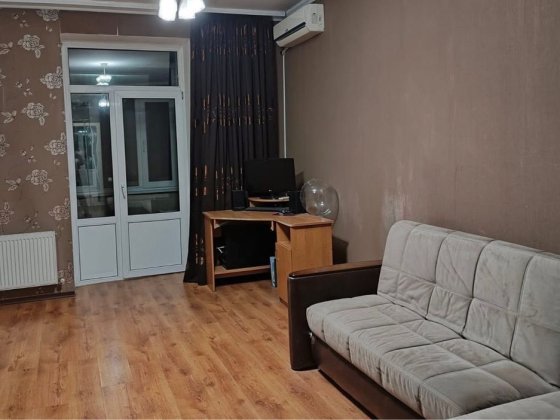 Сдам 2 к. В центре, пр.Свободы,64 Каменское