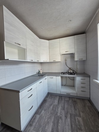 Оренда трикімнатної 4й поверх 5мкр - фото 1