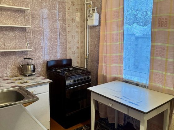 Сдам квартиру 2-х комнатную черемушки Кам'янське