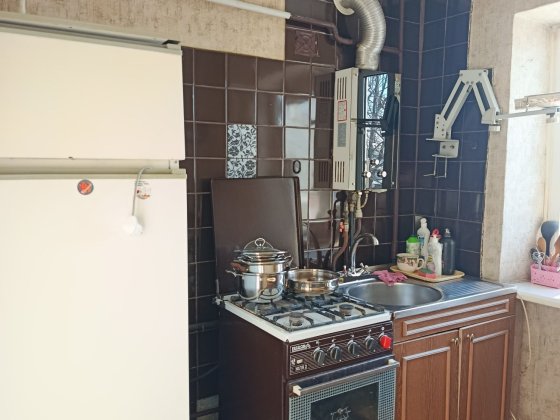 1-комн. на Юбилейном только для семьи! Каменское