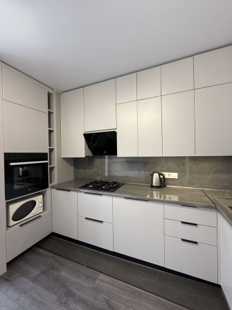 Здам нову 1 к квартиру з ремонтом та меблями. Гостомель ЖК Покровський - фото 1