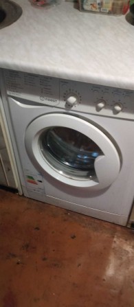 Сдам 4 комнатную квартиру.Цена за месяц 4000. - фото 1