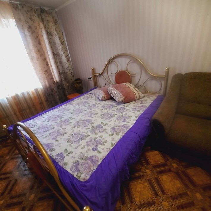 1-я кв на 1- м поверсі. Космонавтів - фото 1