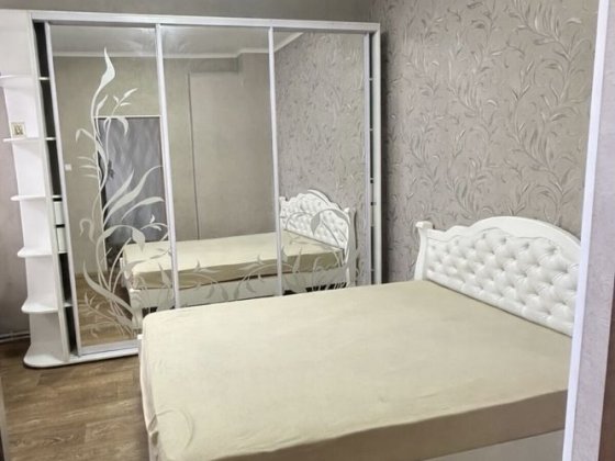 Оренда 2 кімнатної квартири на землі в районі центрального ринку Измаил