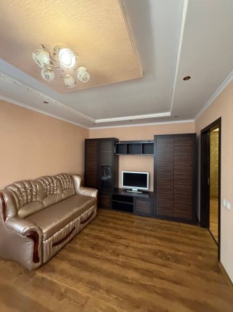 Здам в оренду 2 кімнатну квартиру - фото 1