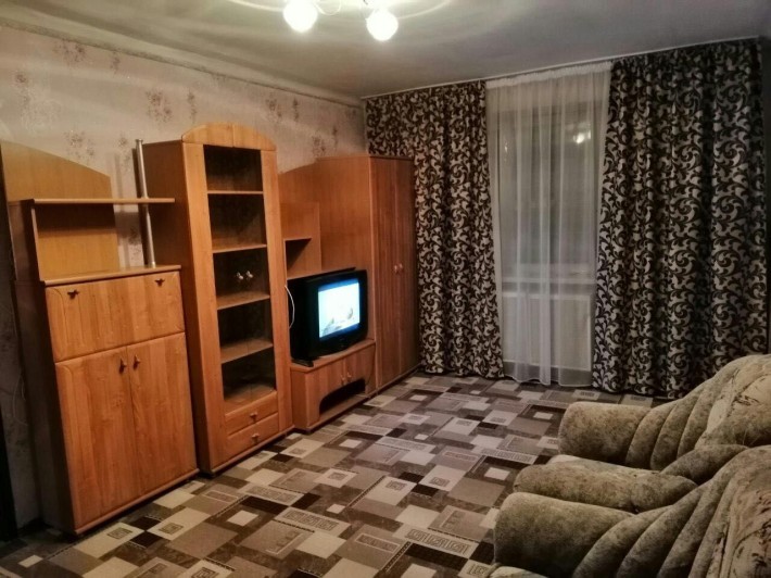 Сдам 1-но комн.кварт.в самом центре Краматорска ул.Стуса 57 (1-ый эт) - фото 1