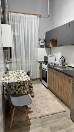 Здається 1 кімнатна квартира в центрі - фото 1