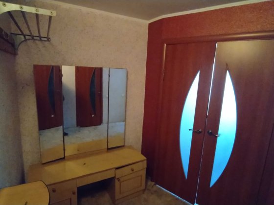 Однокімнатна квартира, індивідуальне опалення, центр. Прилуки