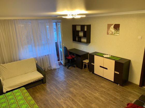 Оренда однокімнатної квартири , довгострокова, від власника Прилуки