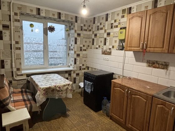 Сдается 2-х комнатная квартира. Центр Славянск