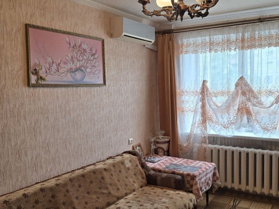 Здається 2-комн.квартира. Артема. Славянск