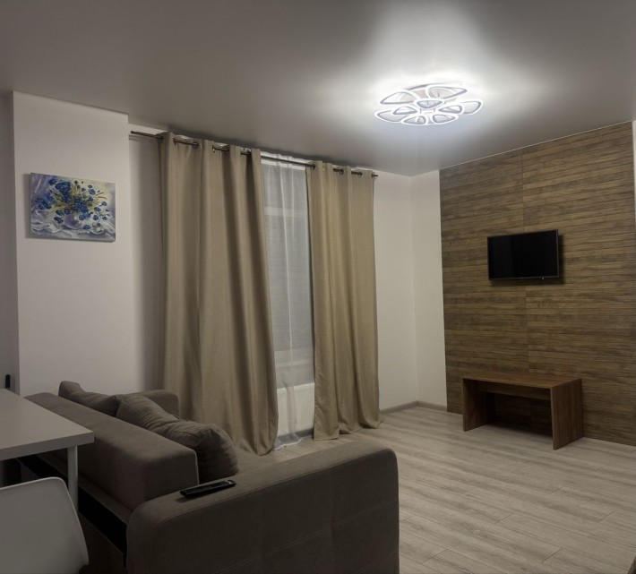 Квартира в центрі Трускавця вул. Роксолани 16 ! Довгострокова Аренда - фото 1