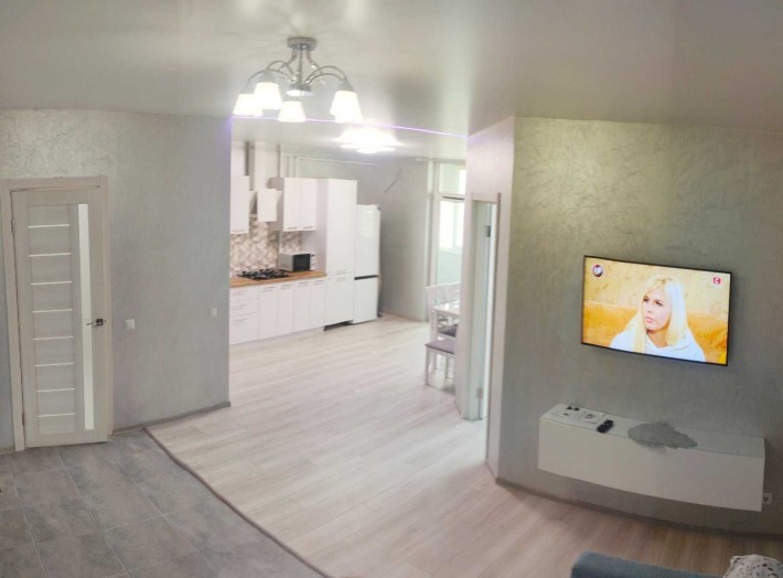 2х км тепленька квартира у центрі, Генератор.Паркінг.Підігрів підлоги. - фото 1