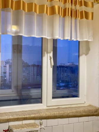 З 05.02  Оренда 2-о  з чудовим видом на Дніпро - фото 1