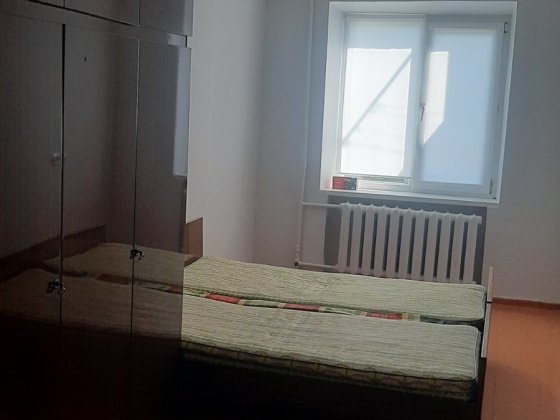 Здається 2-кімнатна квартира, р-н Доси Умань