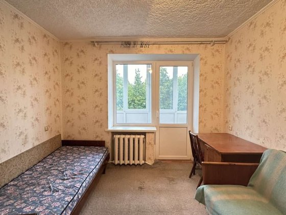 Здається 2-кімнатна квартира по вул. Глібка Умань