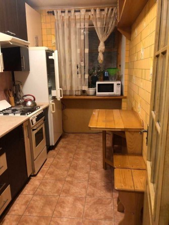 Здається 3-кімнатна квартира у Хмільнику - фото 1
