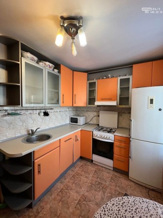 Оренда трьохкімнатноі каартири - фото 1